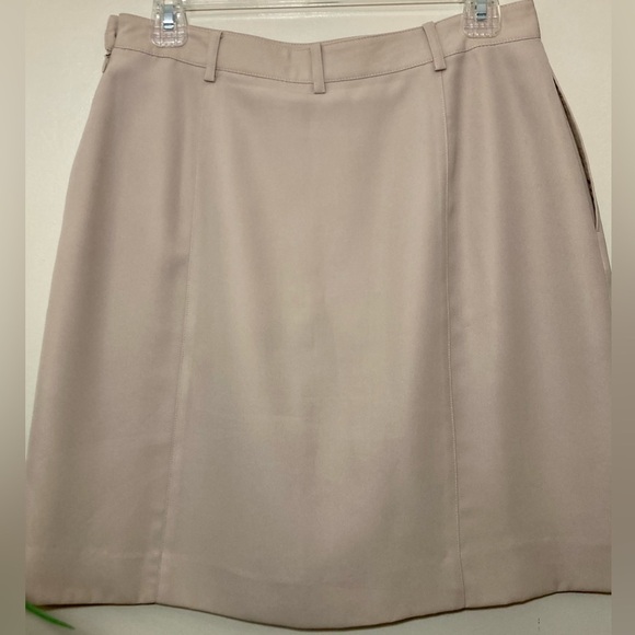 High Waisted Microfiber golf/tennis skirt, size 8/10 Vintage By Astra Classic - Picture 4 of 7